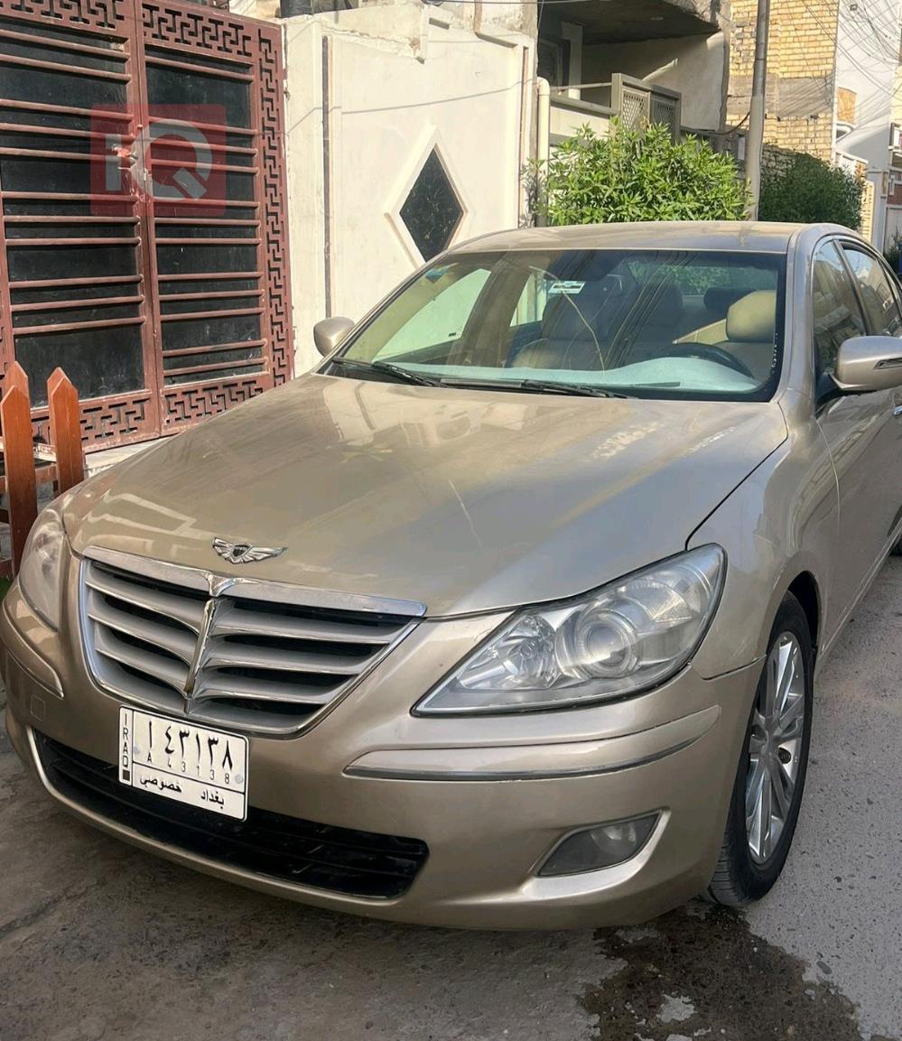 هیوندای جێنسس